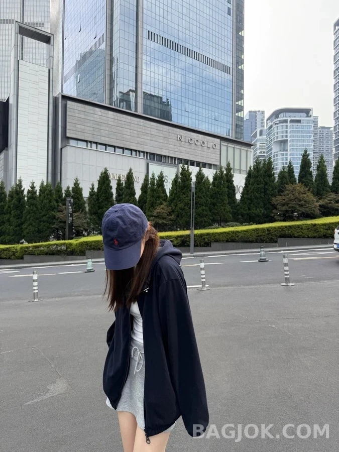  로로피아나 리버시블 후드 자켓 상세 이미지