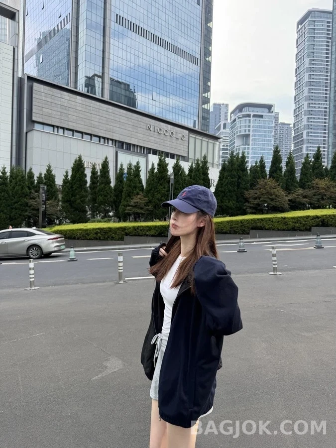  로로피아나 리버시블 후드 자켓 상세 이미지