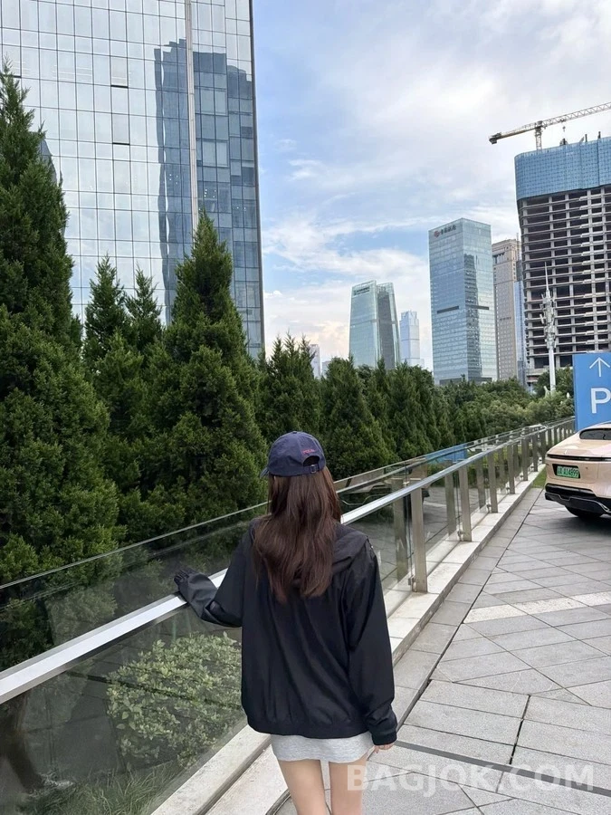  로로피아나 리버시블 후드 자켓 상세 이미지