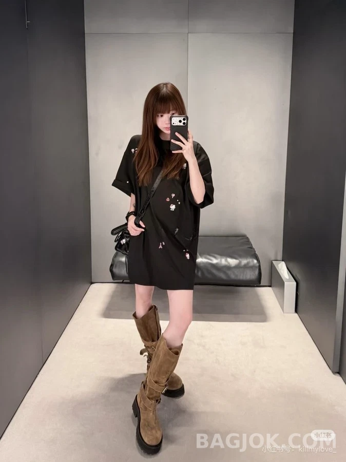 발렌시아가 발렌시아가 베놈 버클 디스트로이드 부츠 상세 이미지