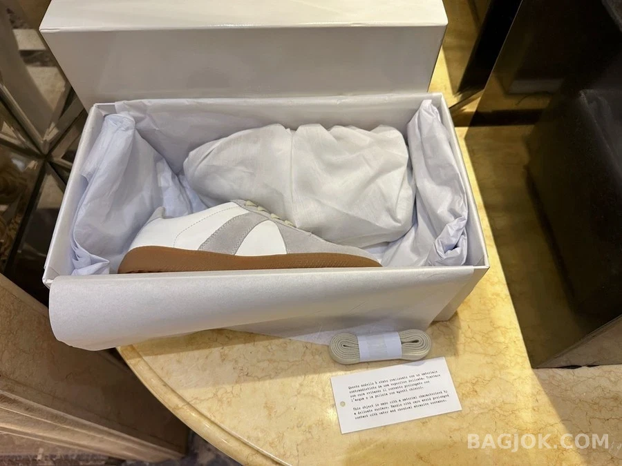  메종마르지엘라 독일군 레플리카 상세 이미지