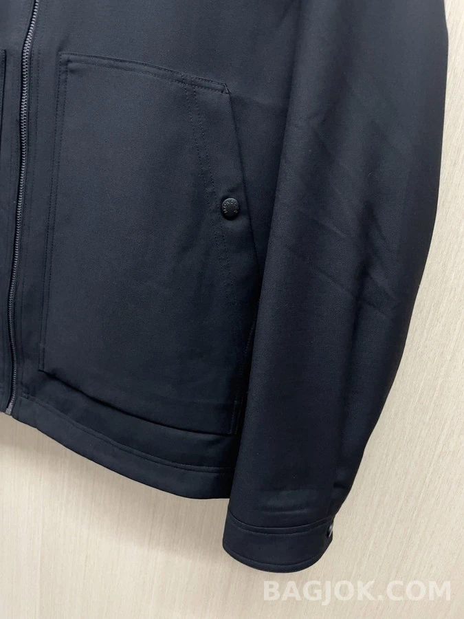 몽클레어 몽클레어 카라 워크웨어 다운 자켓 상세 이미지