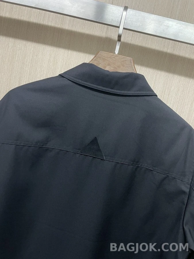 몽클레어 몽클레어 카라 워크웨어 다운 자켓 상세 이미지