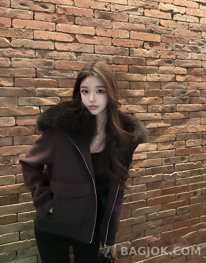  로로피아나 폭스 퍼 카라 캐시미어 자켓 상세 이미지