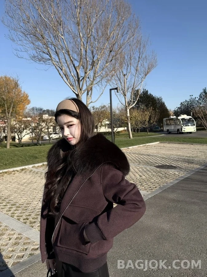  로로피아나 폭스 퍼 카라 캐시미어 자켓 상세 이미지