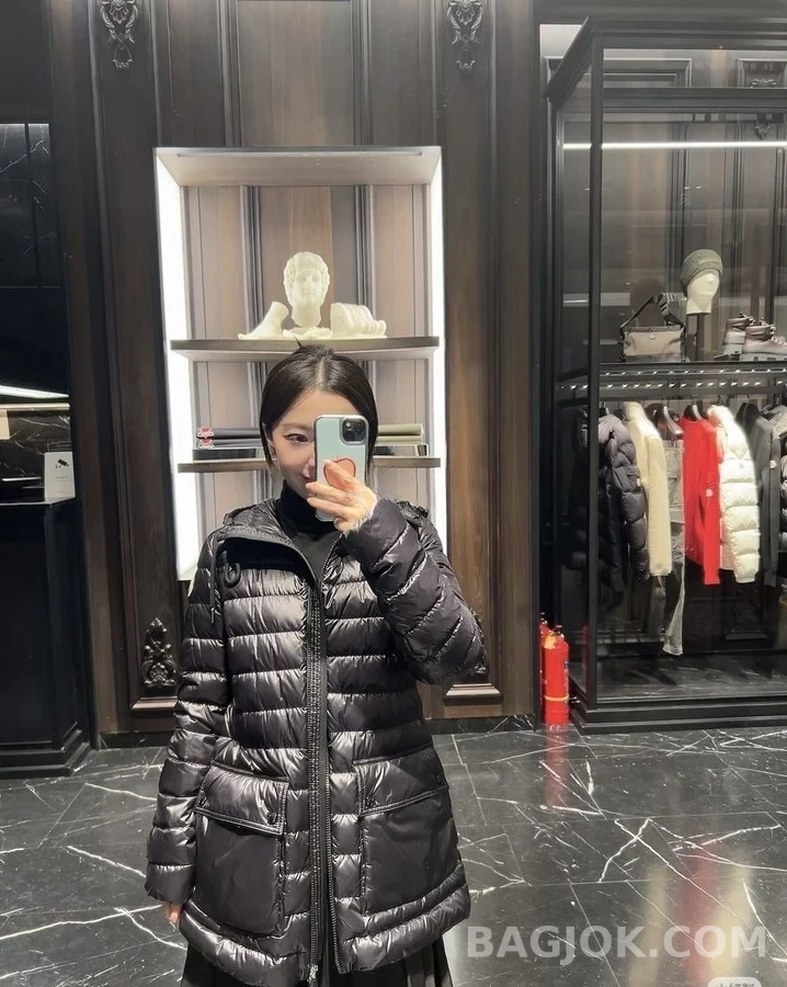 몽클레어 몽클레어 Jasmin 후드 다운 패딩 상세 이미지