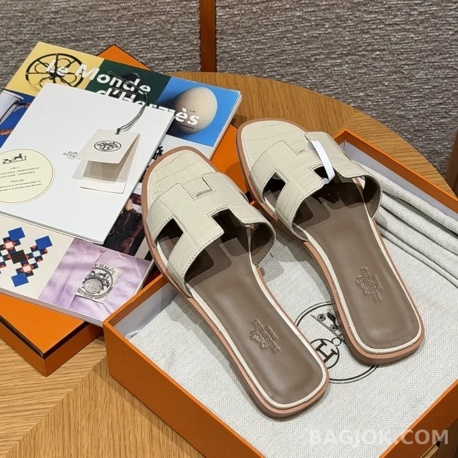 에르메스 에르메스 악어 가죽 오란 샌들 상세 이미지