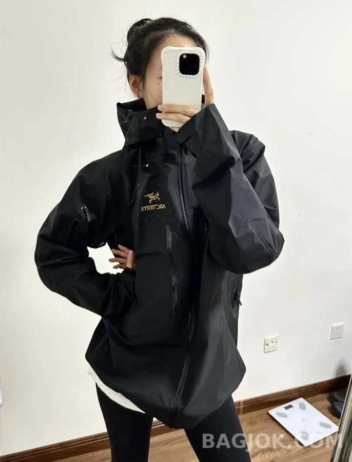  아크테릭스 알파 SV 고어텍스 자켓 상세 이미지