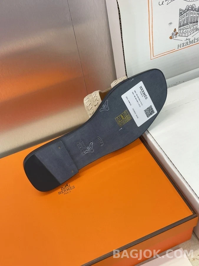 에르메스 에르메스 오란 펀칭 슬리퍼 상세 이미지