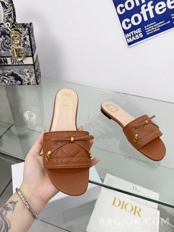 디올 디올 까나쥬 보우 슬라이드 샌들 상세 이미지
