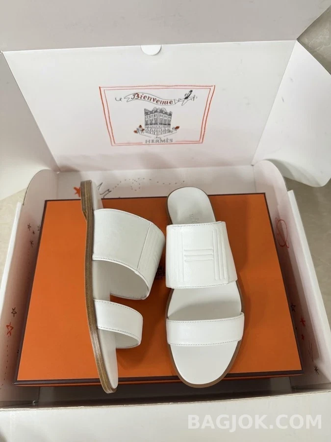 에르메스 에르메스 더블 스트랩 엠보싱 슬리퍼 상세 이미지