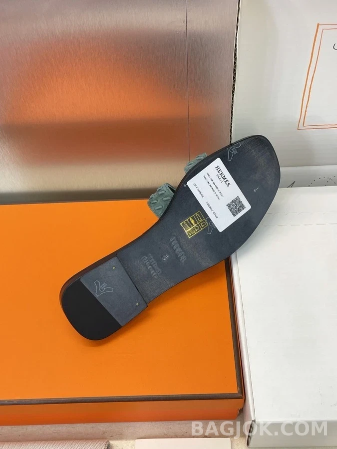 에르메스 에르메스 오란 스웨이드 플랫 샌들 상세 이미지