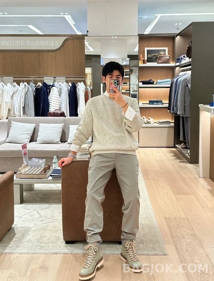  브루넬로 쿠치넬리 스웨이드 울 등산 부츠 상세 이미지