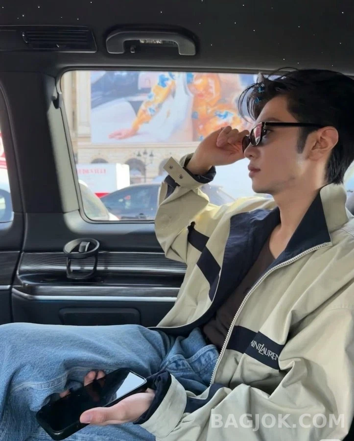 생로랑 세인트로랑 자수 배색 자켓 상세 이미지