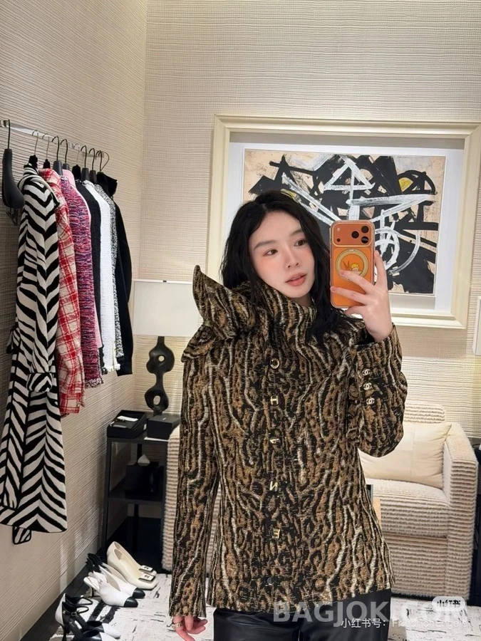 샤넬 샤넬 호피 무늬 보우칼라 트위드 자켓 상세 이미지