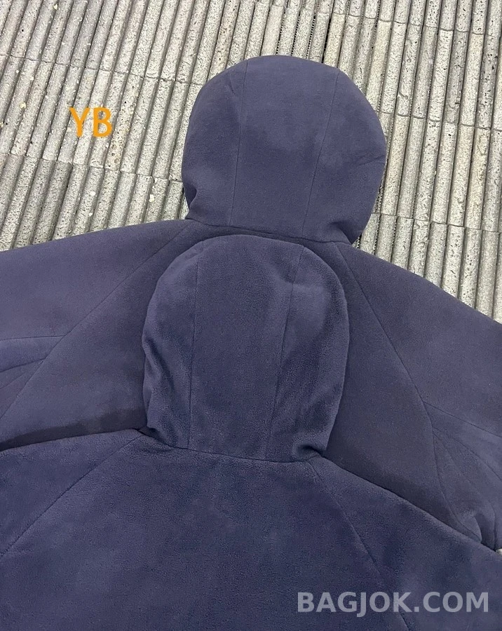 프라다 프라다 드로스트링 후드 집업 재킷 상세 이미지