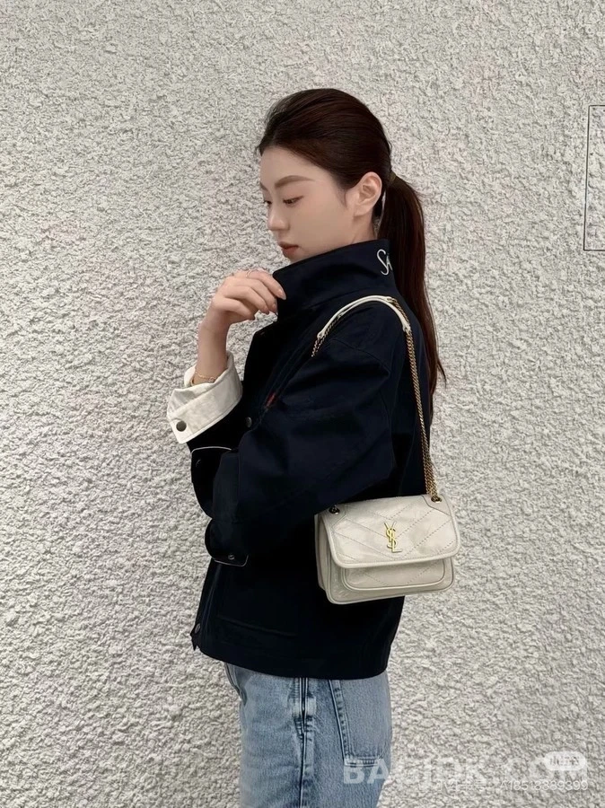 생로랑 세인트로랑 카라 리버시블 자켓 상세 이미지