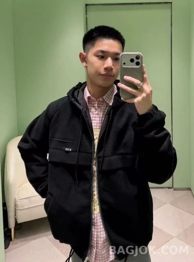 프라다 프라다 드로스트링 후드 플리스 자켓 상세 이미지