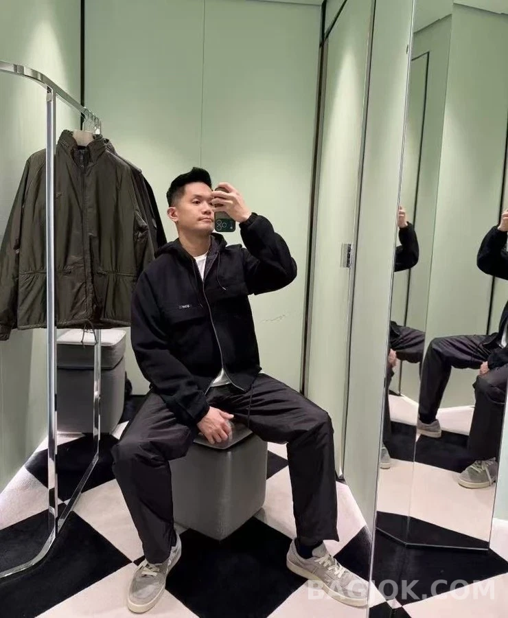 프라다 프라다 드로스트링 후드 플리스 자켓 상세 이미지