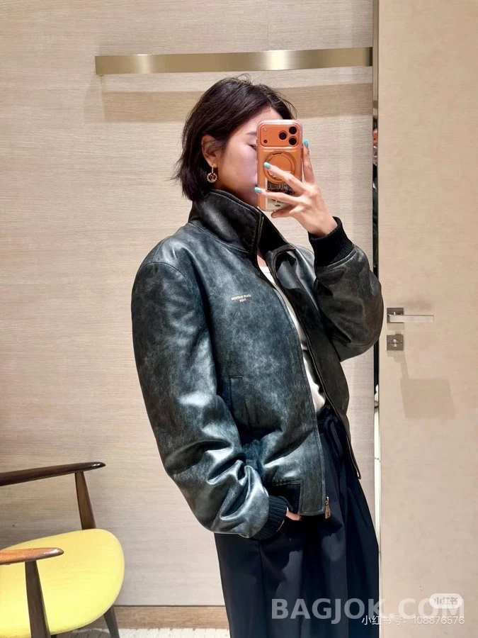 루이비통 루이비통 워싱 디스트레스드 가죽 자켓 상세 이미지