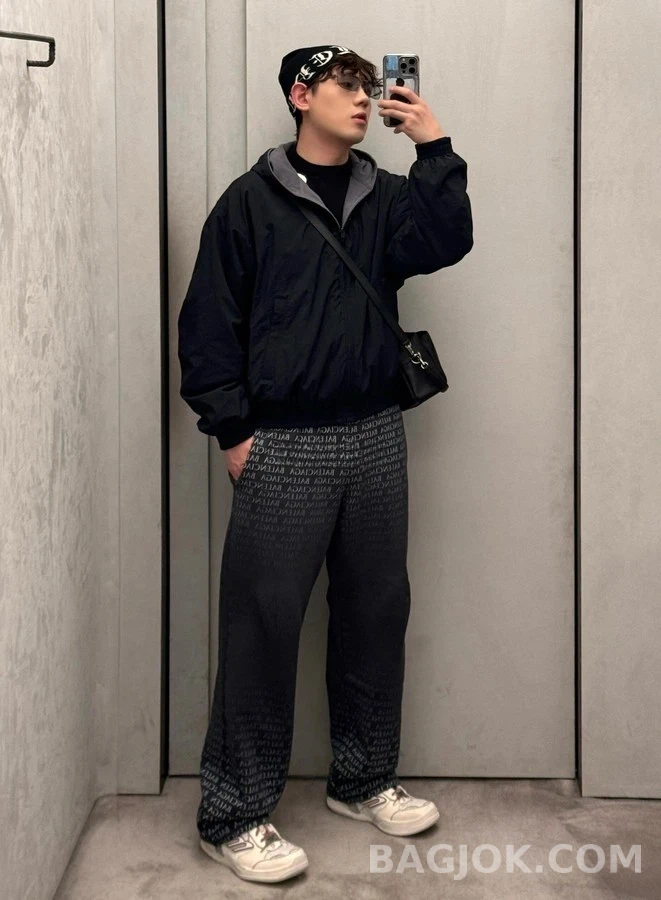 발렌시아가 발렌시아가 커시브 로고 리버서블 자켓 상세 이미지