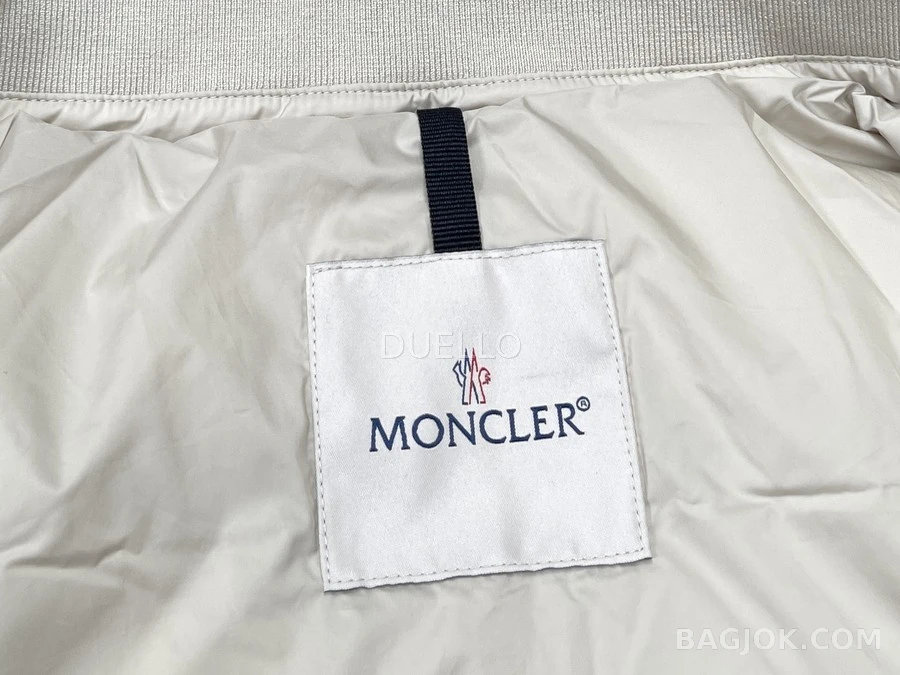 몽클레어 몽클레어 후드 숏 패딩 자켓 상세 이미지