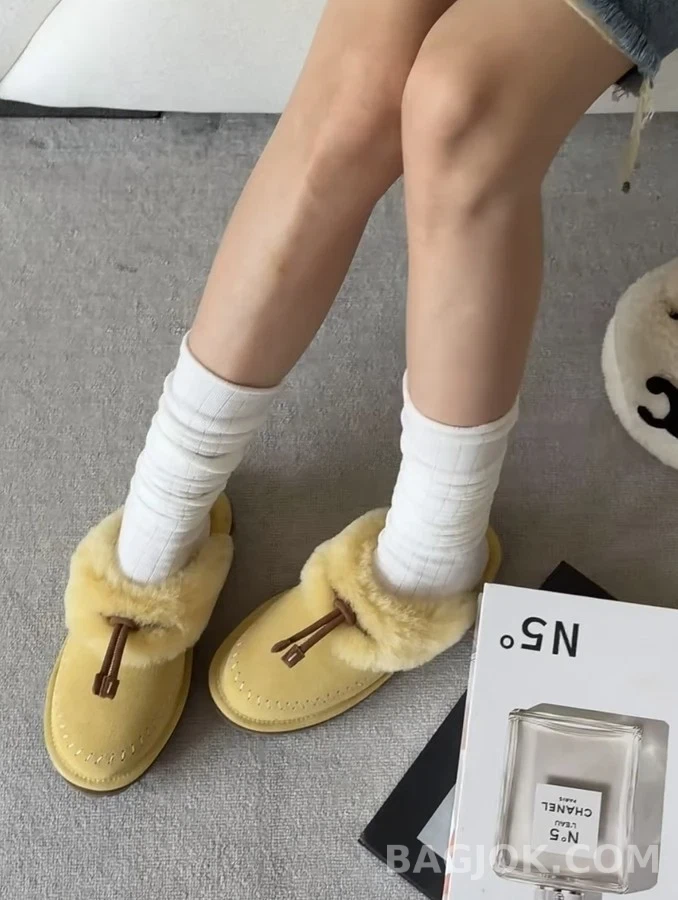  어그 플러피 슬리퍼 상세 이미지
