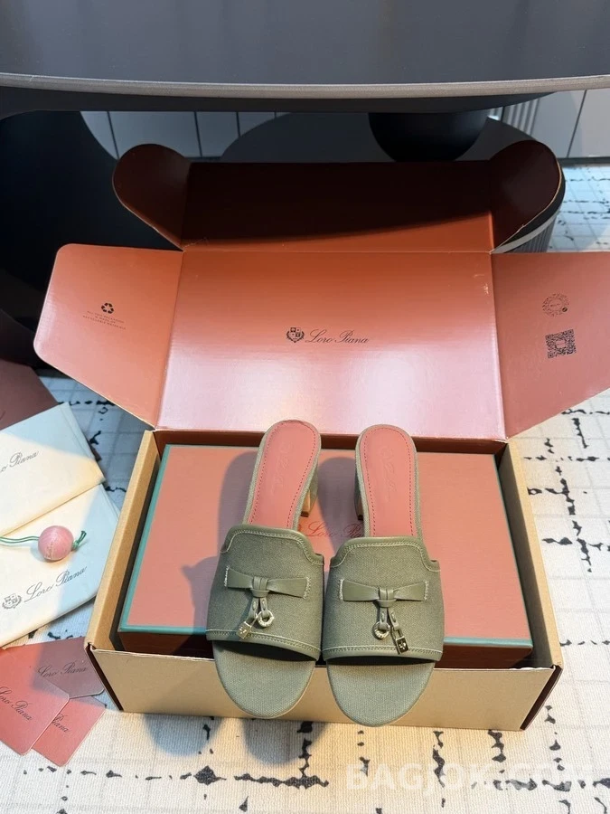  로로피아나 캔버스 패드락 뮬 샌들 상세 이미지