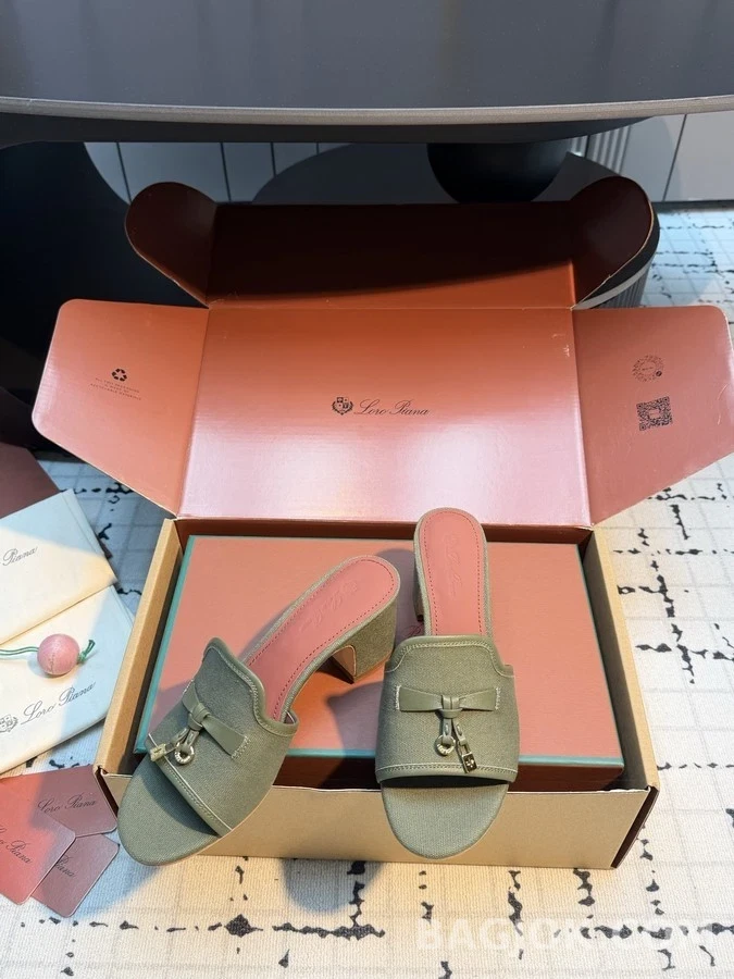  로로피아나 캔버스 패드락 뮬 샌들 상세 이미지