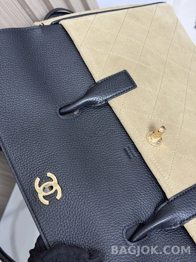 샤넬 샤넬 쇼핑백 스웨이드 상세 이미지