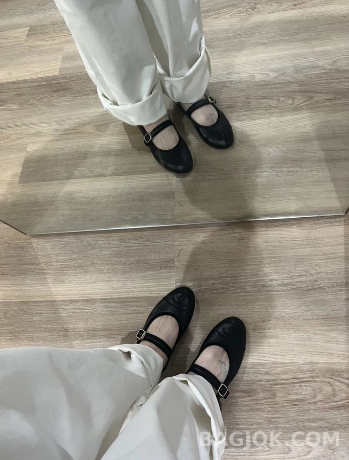 샤넬 샤넬 로고 메리제인 플랫 상세 이미지