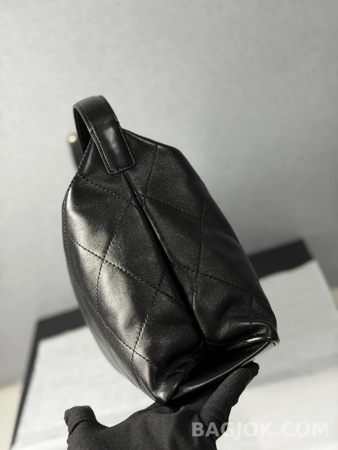 샤넬 샤넬 퀼팅 로고 호보백 상세 이미지