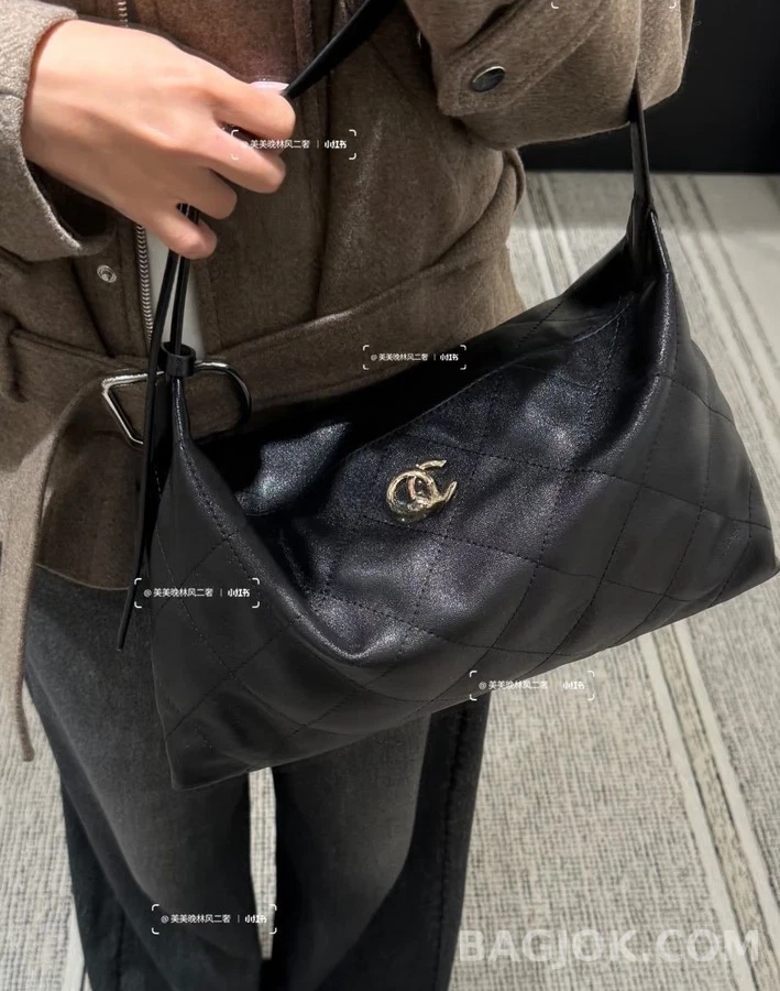 샤넬 샤넬 퀼팅 로고 호보백 상세 이미지