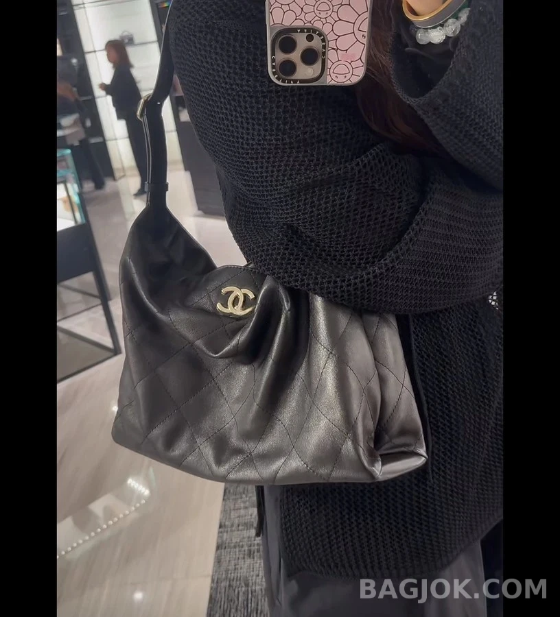 샤넬 샤넬 퀼팅 로고 호보백 상세 이미지