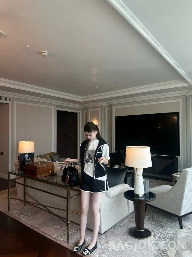 샤넬 샤넬 로고 플랫 상세 이미지