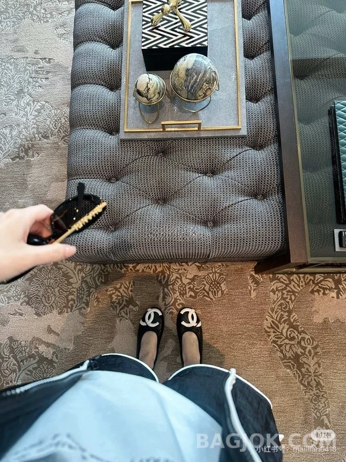 샤넬 샤넬 로고 플랫 상세 이미지