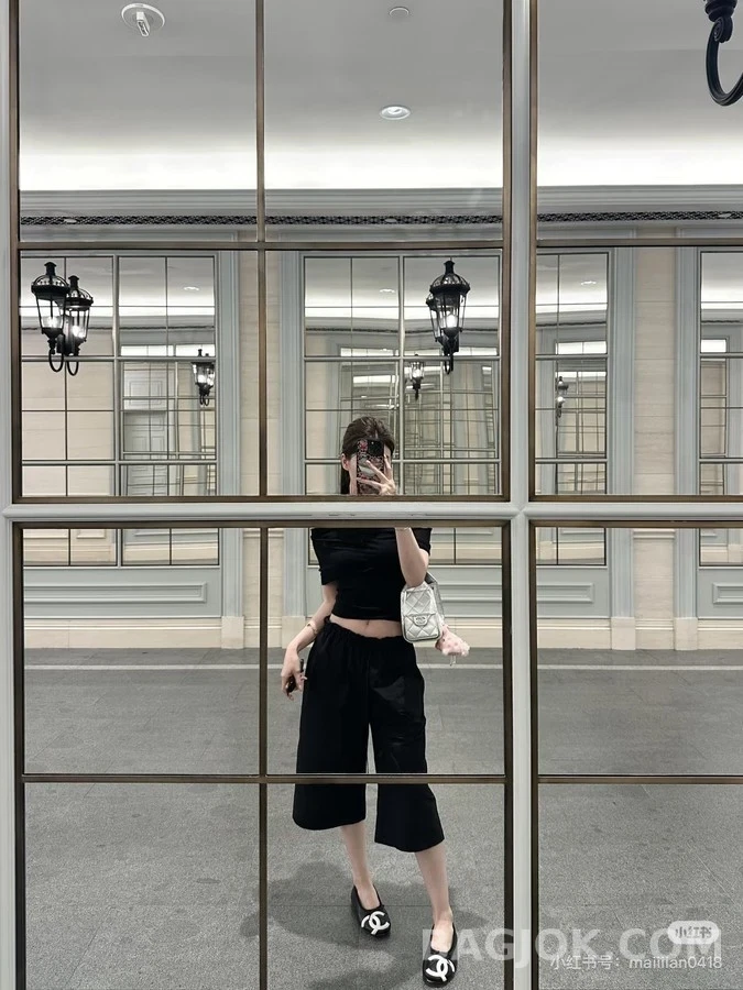 샤넬 샤넬 로고 플랫 상세 이미지