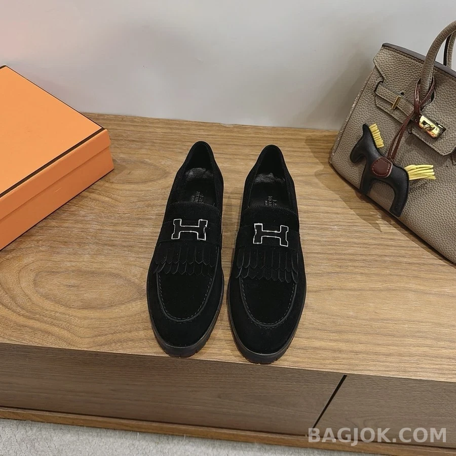 발렌티노 발렌티노 락스터드 프린지 로퍼 상세 이미지