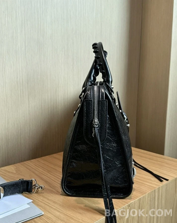 발렌시아가 발렌시아가 클래식 시티 백 상세 이미지