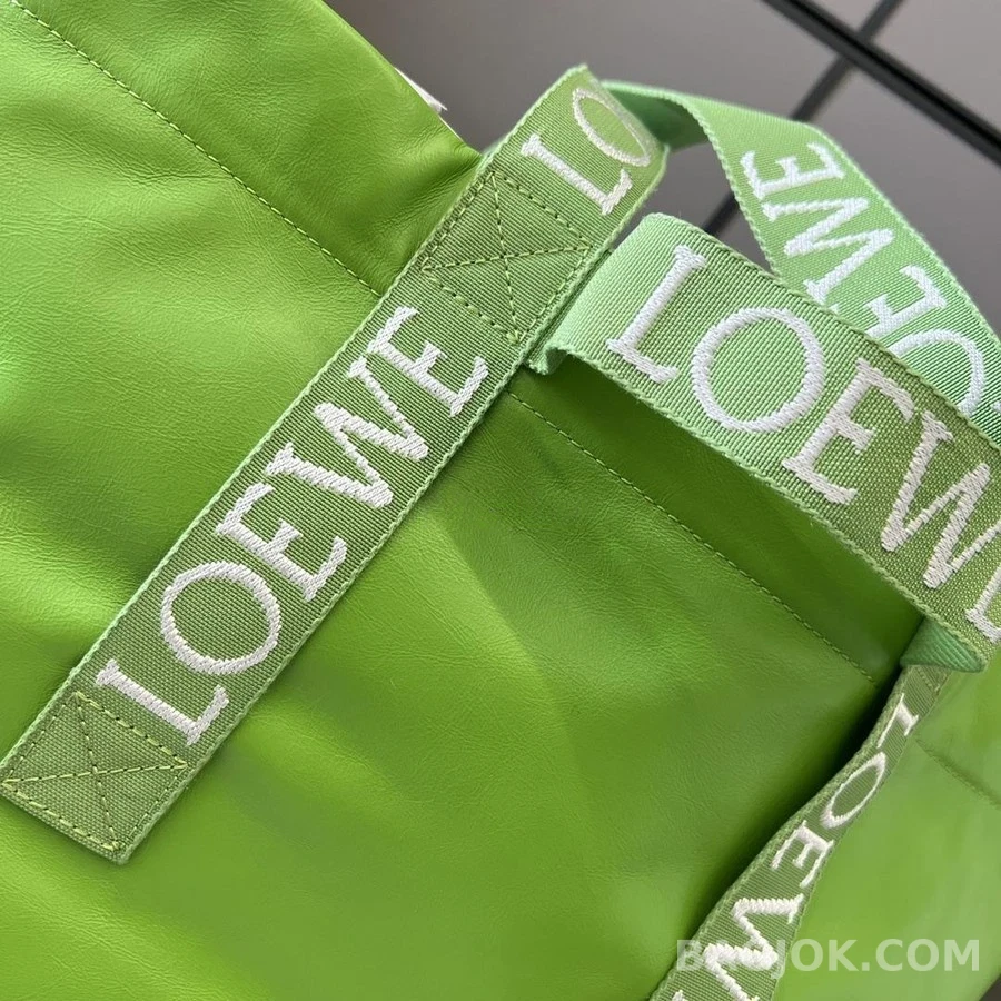 로에베 로에베 페이퍼 폴드 쇼퍼 백 상세 이미지