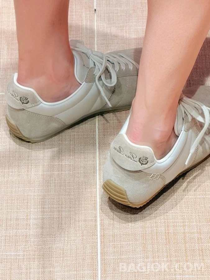  로로피아나 배색 스웨이드 독일군 스니커즈 상세 이미지