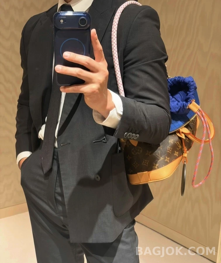 루이비통 루이비통 알마 MM 모노그램 캔버스 핸드백 상세 이미지