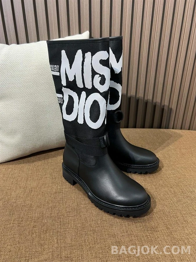 디올 디올 D-Major Miss Dior Graffiti 부츠 상세 이미지