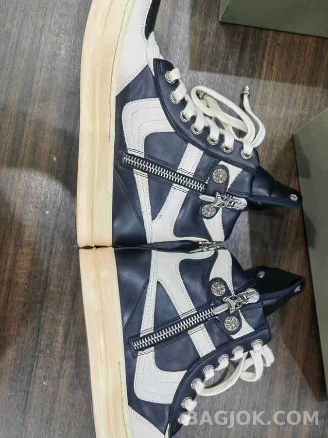  릭오웬스 하이탑 스니커즈 상세 이미지