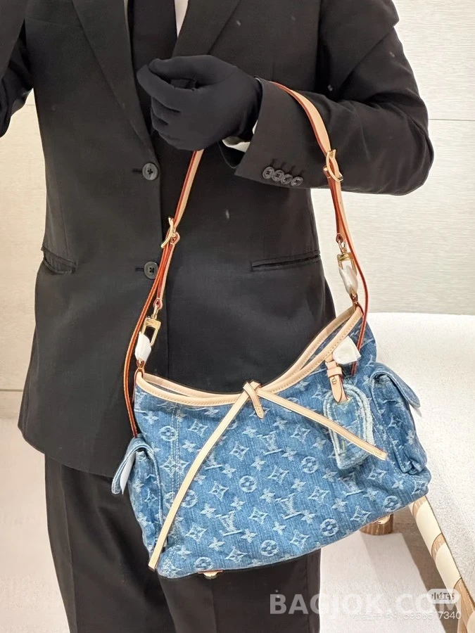 루이비통 루이비통 모노그램 데님 배기 숄더백 상세 이미지