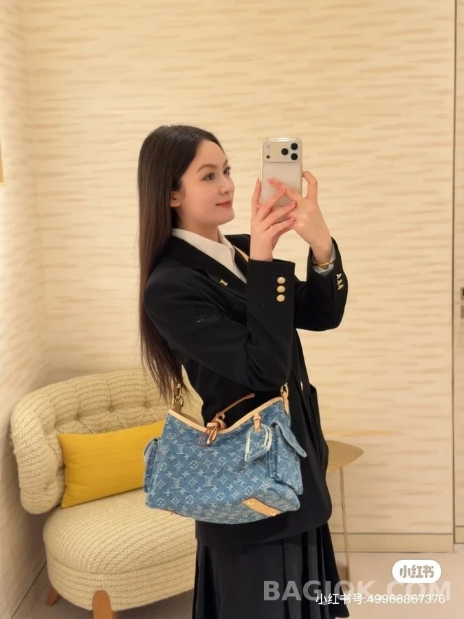 루이비통 루이비통 모노그램 데님 배기 숄더백 상세 이미지
