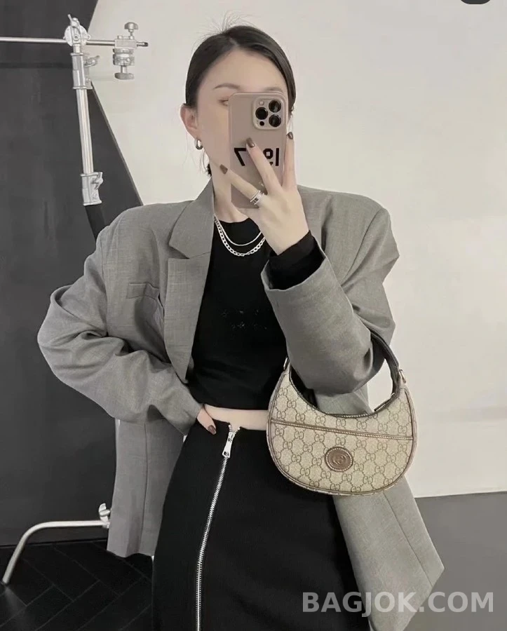 구찌 구찌 오피디아 하프문 미니 호보백 상세 이미지