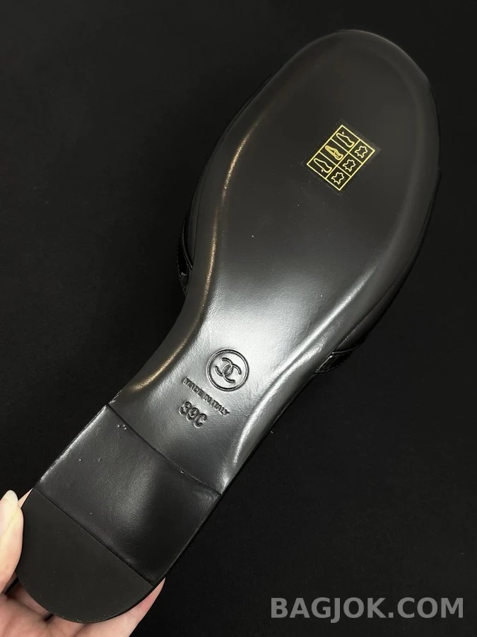 샤넬 샤넬 빅 더블 C 컷아웃 슬리퍼 상세 이미지