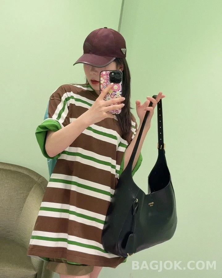 프라다 프라다 아르케 스몰 가죽 숄더백 상세 이미지