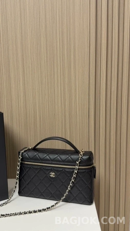 샤넬 샤넬 베니티 탑핸들 케이스 블랙 상세 이미지